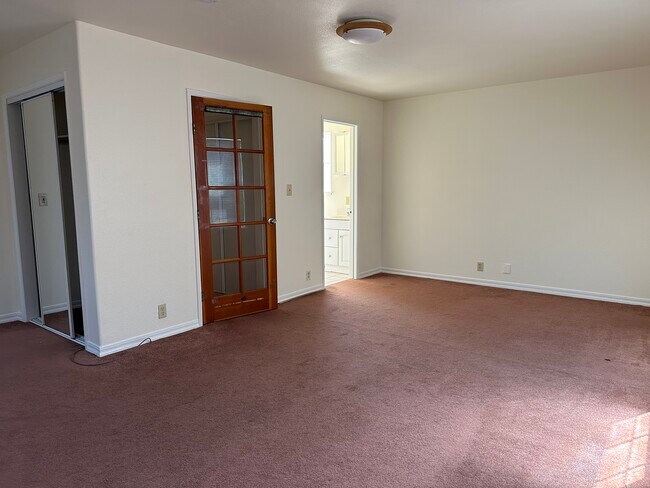 Bed 4 large studio with 1/2 bath - 551 59th St