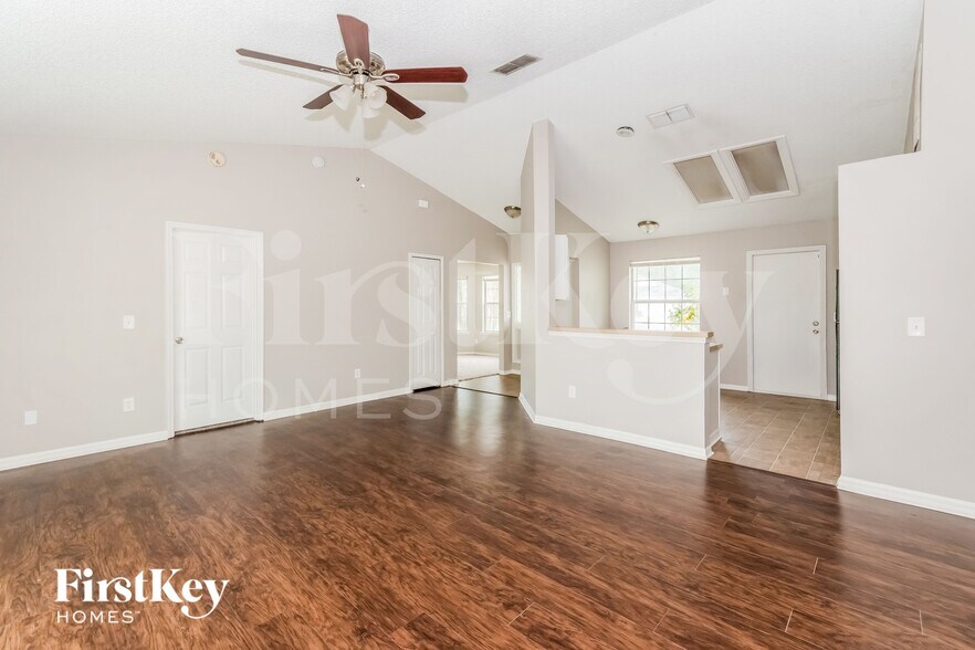 Building Photo - 8761 Spring Harvest Ln E