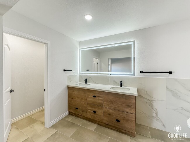 Building Photo - Executive Luxury Living in Mira Mesa | Fully Remodeled 4BR Residence with Private Balcony & Enter...