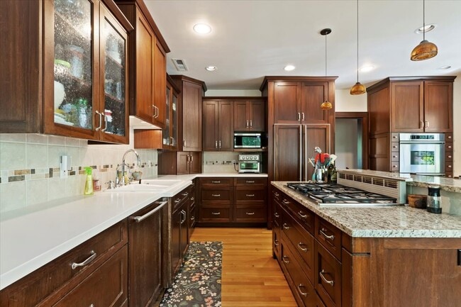 Building Photo - 1442 Federal Way