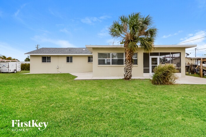 Building Photo - 3631 Harbor Blvd