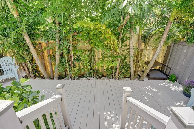 Building Photo - 62 NE 26th St