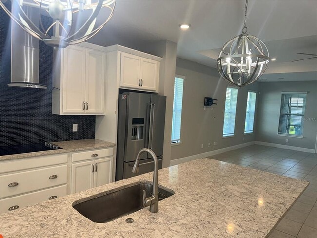 Building Photo - 6940 Bridgman St