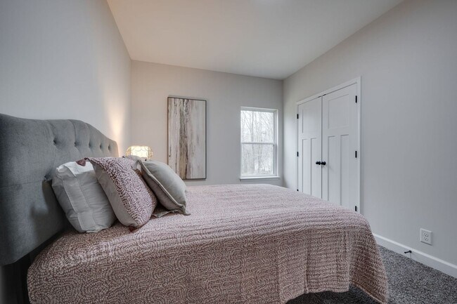 Building Photo - Brand New Built 3bd, 2 bath Home!!