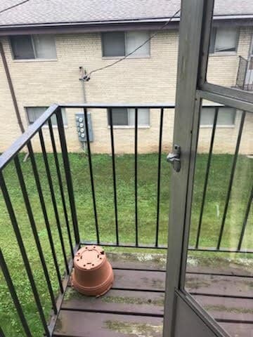 Building Photo - Cozy 1 Bedroom Apartment