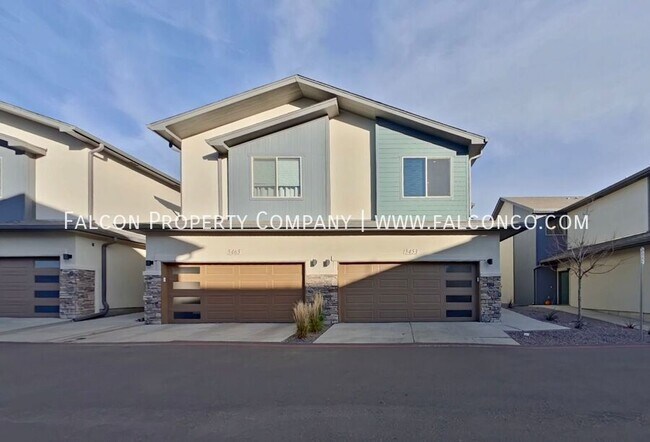 Primary Photo - 5453 Passport Vw