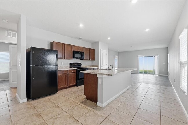 Building Photo - 1530 Finnigan Cir