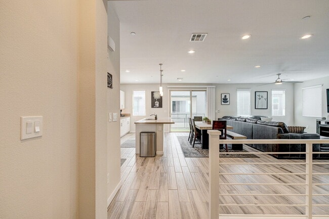 Building Photo - FULLY FURNISHED AFFINITY CONDO | 2-CAR GARAGE | DOWNTOWN SUMMERLIN