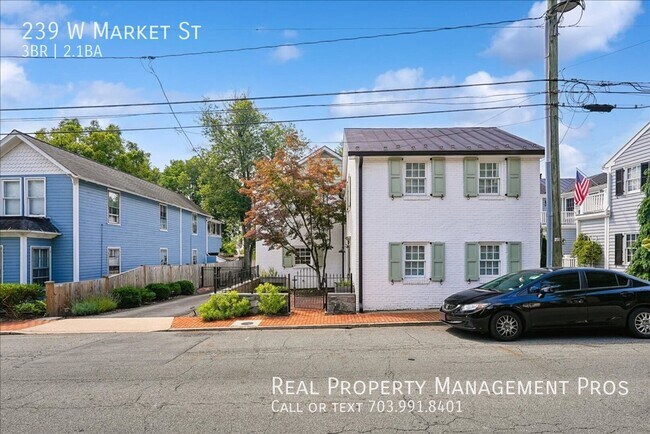Building Photo - 239 W.Market Street