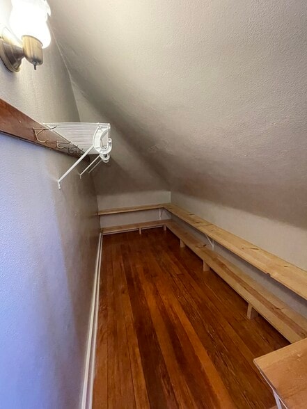 Master closet - 3028 S 47th St