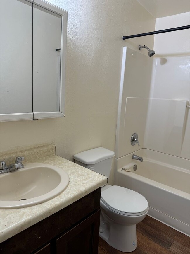 Building Photo - 2-bedroom duplex