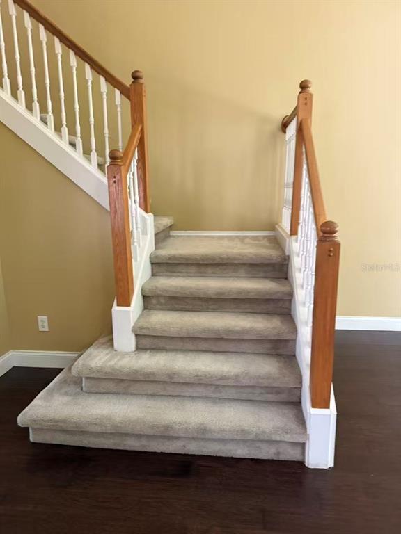 Building Photo - 1746 Mandavilla Dr