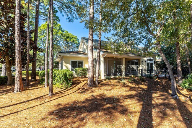 Building Photo - 2928 Pine Valley Dr