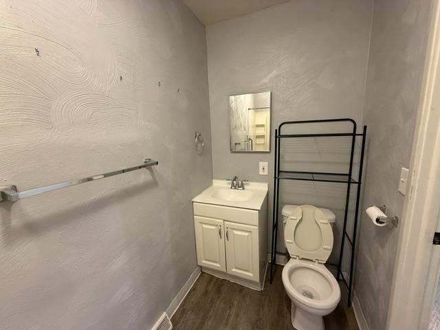 Building Photo - 925 Broadway Ave