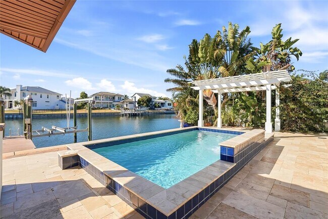 Building Photo - 3918 Americana Dr