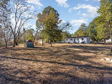 Building Photo - 3243 Dorian Rd