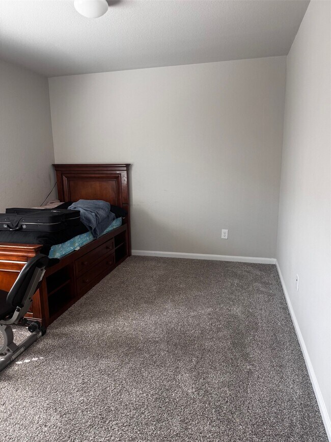 Building Photo - 5515 Russett Bay Ct