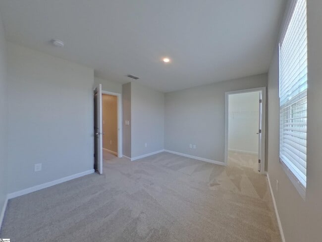 Building Photo - 478 Hobson Wy