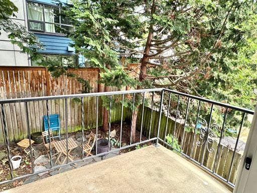 Building Photo - Location, Location, Location! 2-bed Ballar...