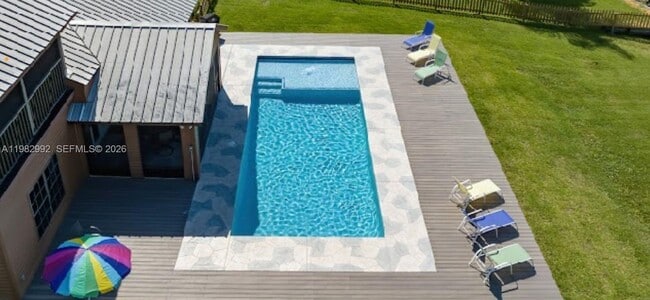 Building Photo - 3116 Tanglewylde Ave