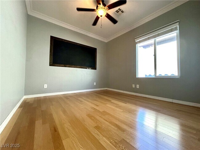 Building Photo - 2529 Flodden St