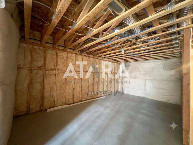 Building Photo - 5285 W Hampstead Ln