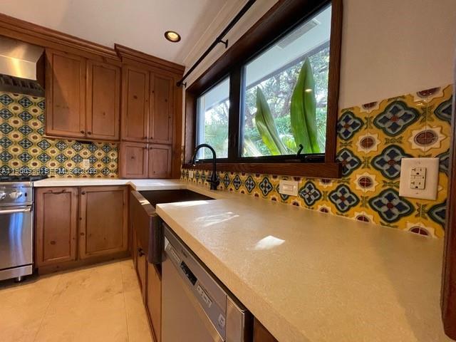 Building Photo - 721 Tibidabo Ave