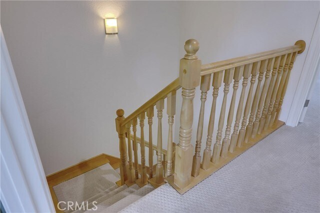 Building Photo - 10 Stardust