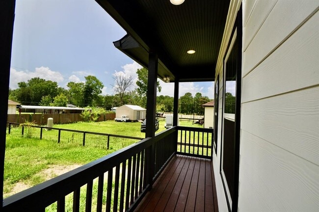 Building Photo - 111 Big Deer Dr