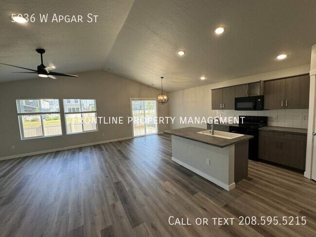 Building Photo - 5036 W Apgar St