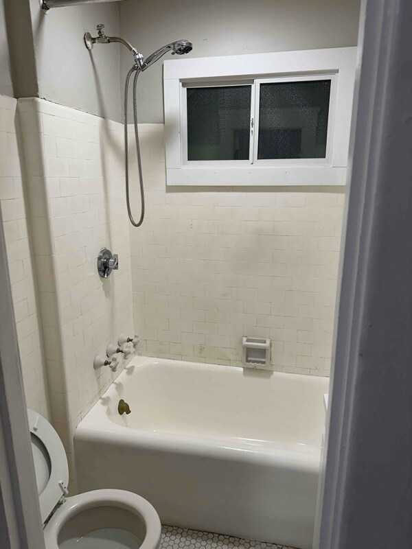 Building Photo - 110 High St