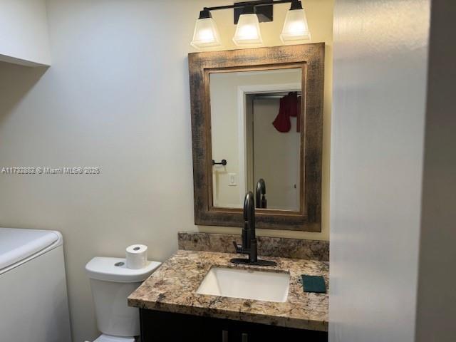 Building Photo - 3671 Cocoplum Cir