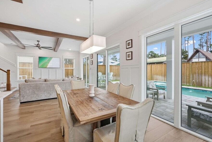 Building Photo - 304 Palm Beach Dr