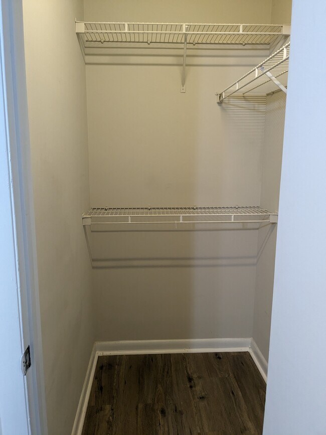 Building Photo - 1241 University Ct