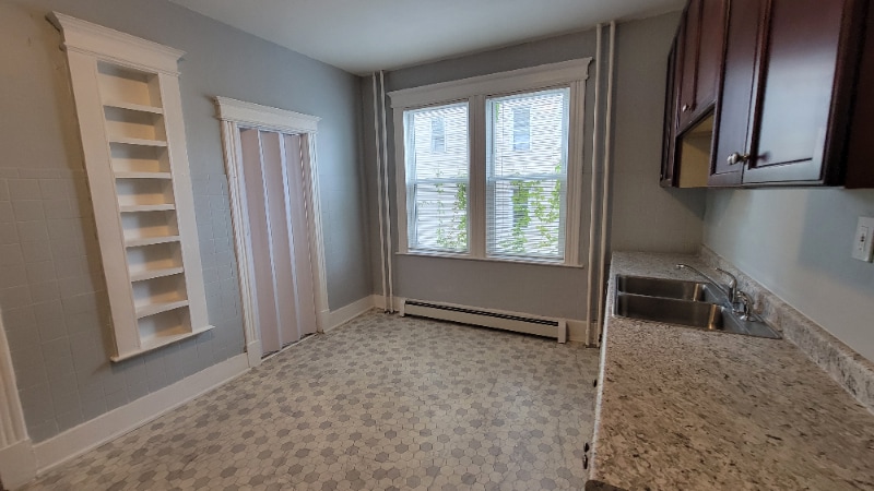 Building Photo - 21-23-23 Ellsworth St