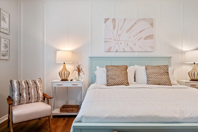 Building Photo - 4 Susan Pl