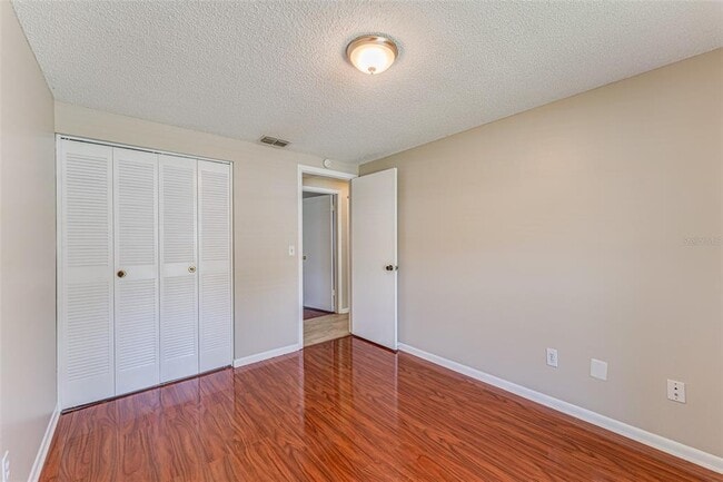 Building Photo - 16017 Woodpine Dr