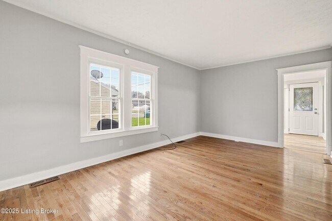 Building Photo - 7173 Beechland Ave