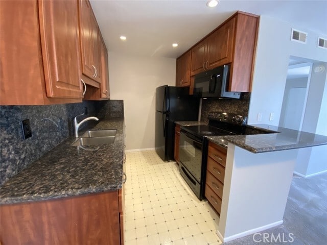 Building Photo - 576 N Bellflower Blvd
