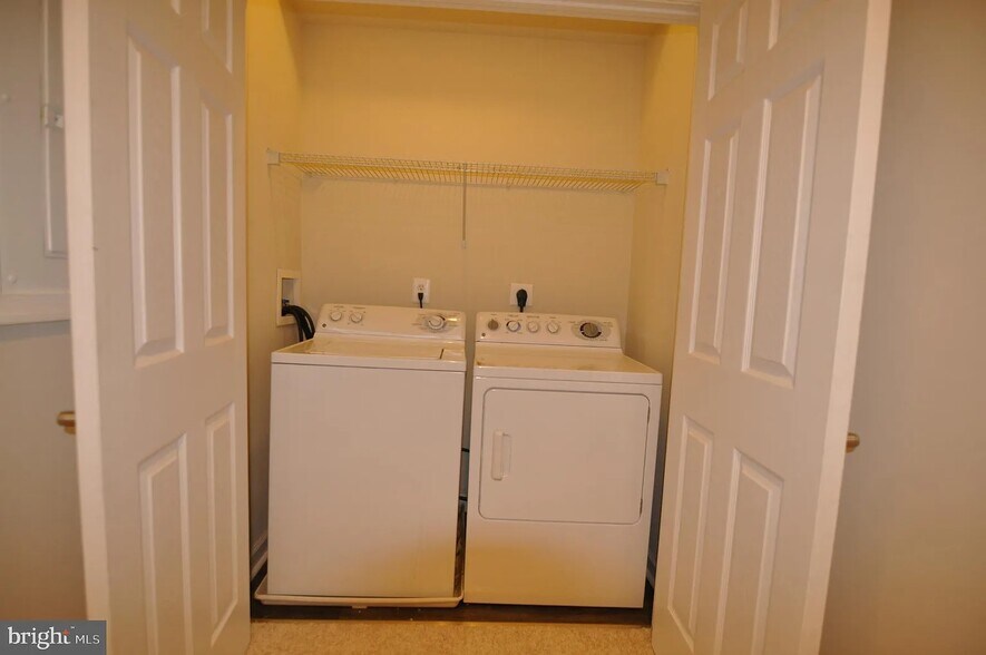 In Unit upstair Laundry - 504 N Chester St