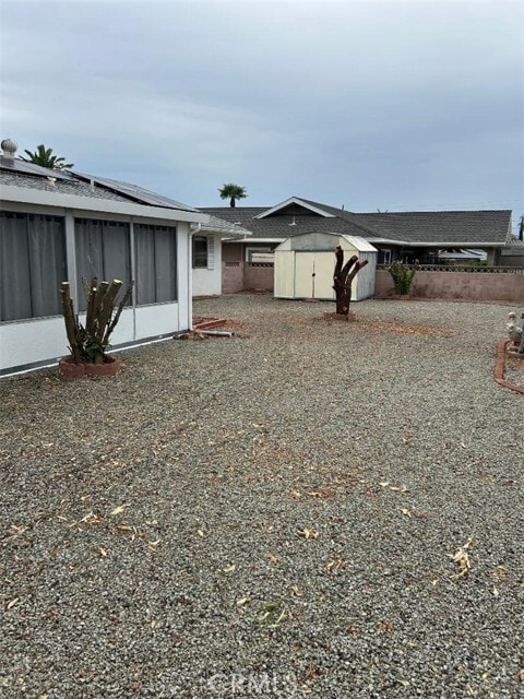 Building Photo - 25869 Sandy Lodge Rd