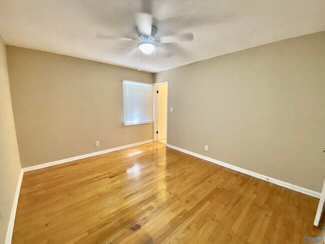 Building Photo - 1016 Arnold Rd