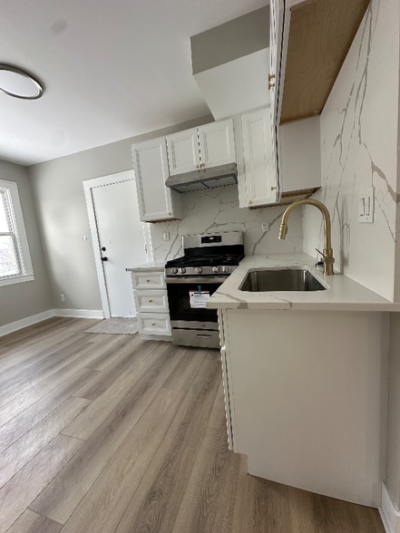 Building Photo - 28455 Melvin St