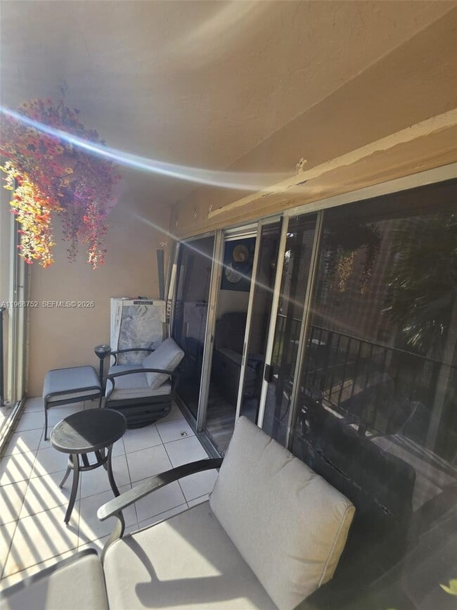 Building Photo - 506 NW 87th Ave