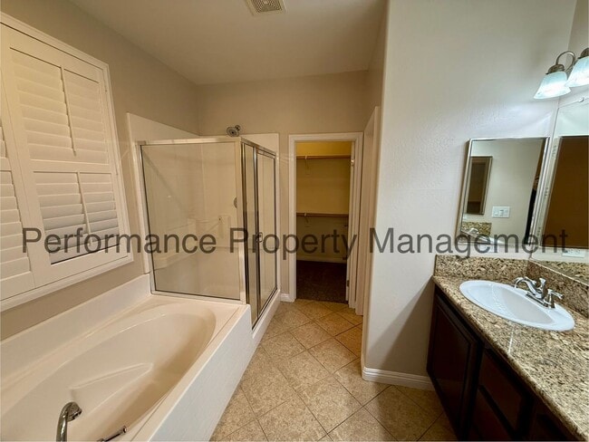 Building Photo - Stunning 3 Bed/2 Bath Gated Home w/ RBP & ...