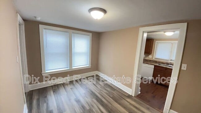 Building Photo - 1104 Fourteenth Avenue