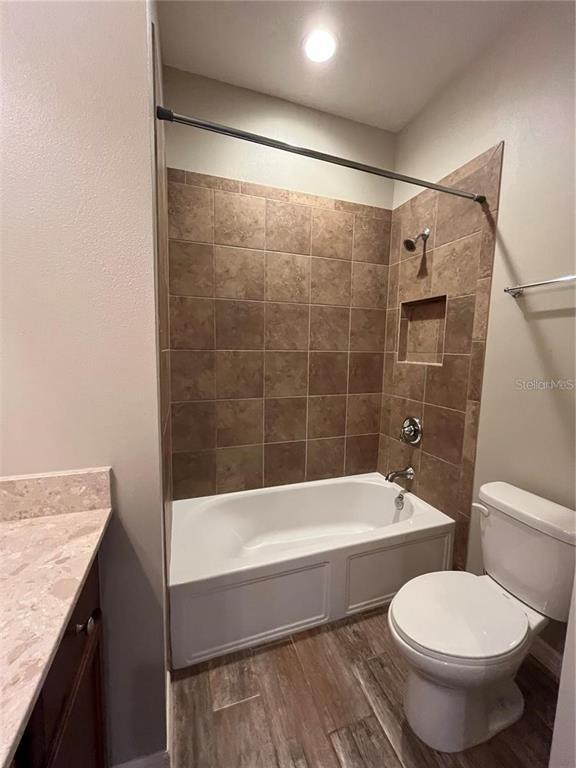 Building Photo - 12116 Goldenrod Ave