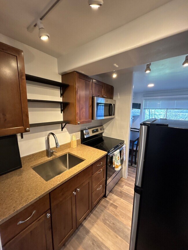 Building Photo - 3295 Apres Ski Way