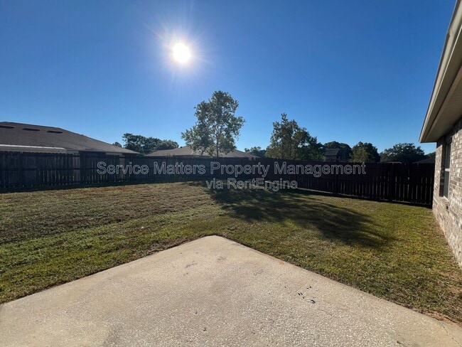 Building Photo - 7037 Season Dr