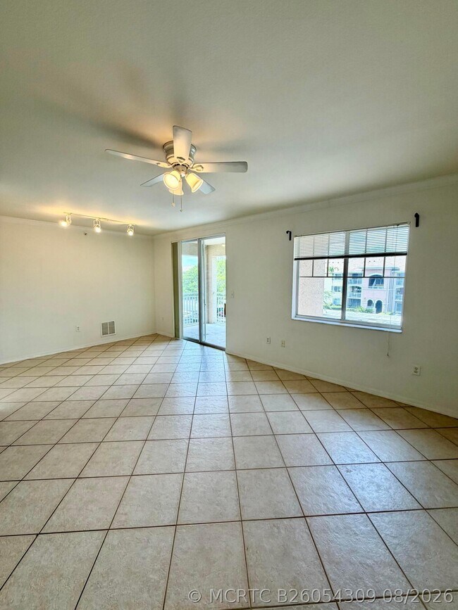 Building Photo - 6529 Emerald Dunes Dr
